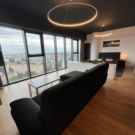 Hanza Tower - Luxurious Apartment 60M2 - 15Th Floor City View Szczecin Extérieur photo