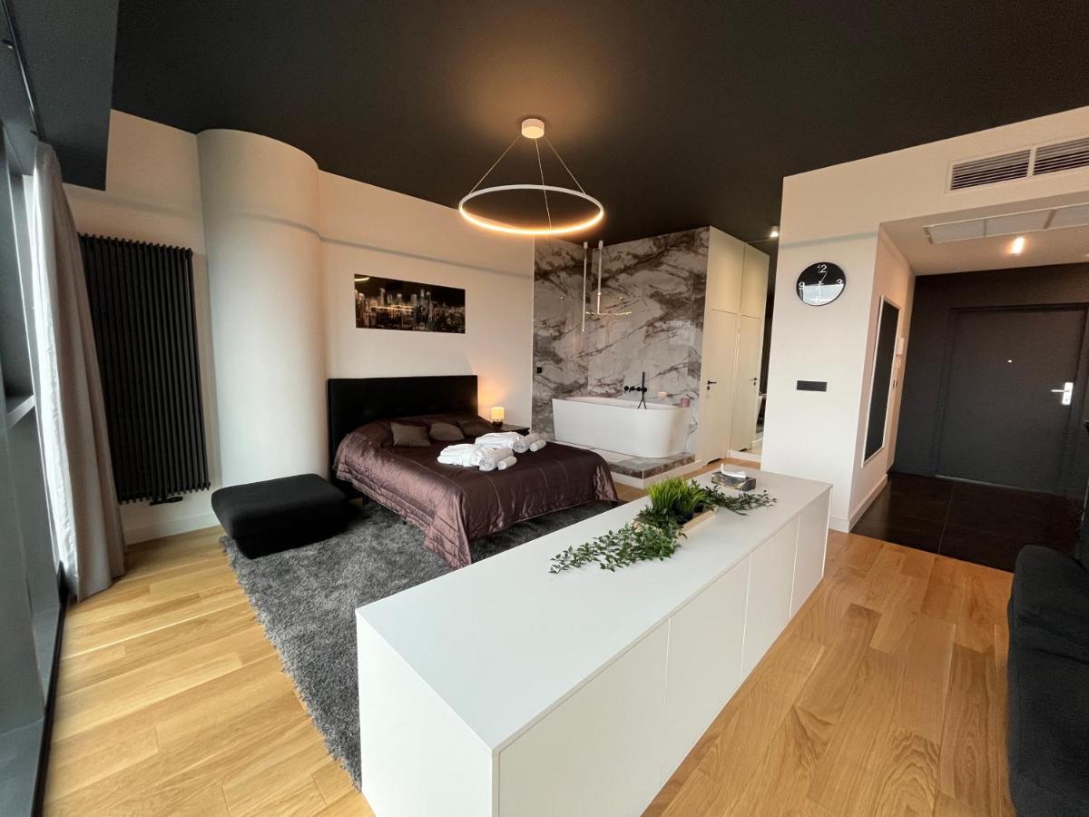 Hanza Tower - Luxurious Apartment 60M2 - 15Th Floor City View Szczecin Extérieur photo